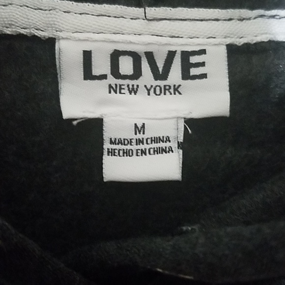 🆕️ Boss Babe Lightweight Hoodie Sweatshirt - Picture 6 of 7